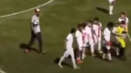 Auxiliar proíbe time sub-11 de cumprimentar rivais, empurra atletas e é suspenso