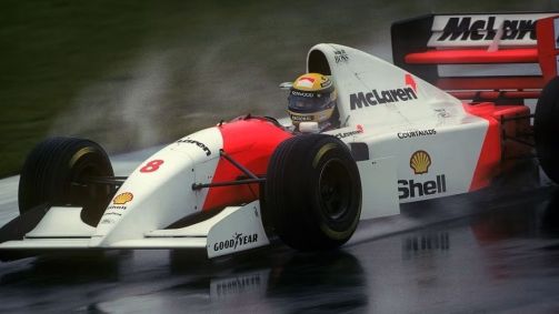 Ayrton Senna conduzindo McLaren