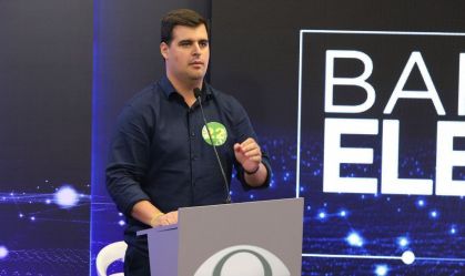 Engler critica ausência de Fuad em debate e fala em implantar escolas cívico-militares em BH