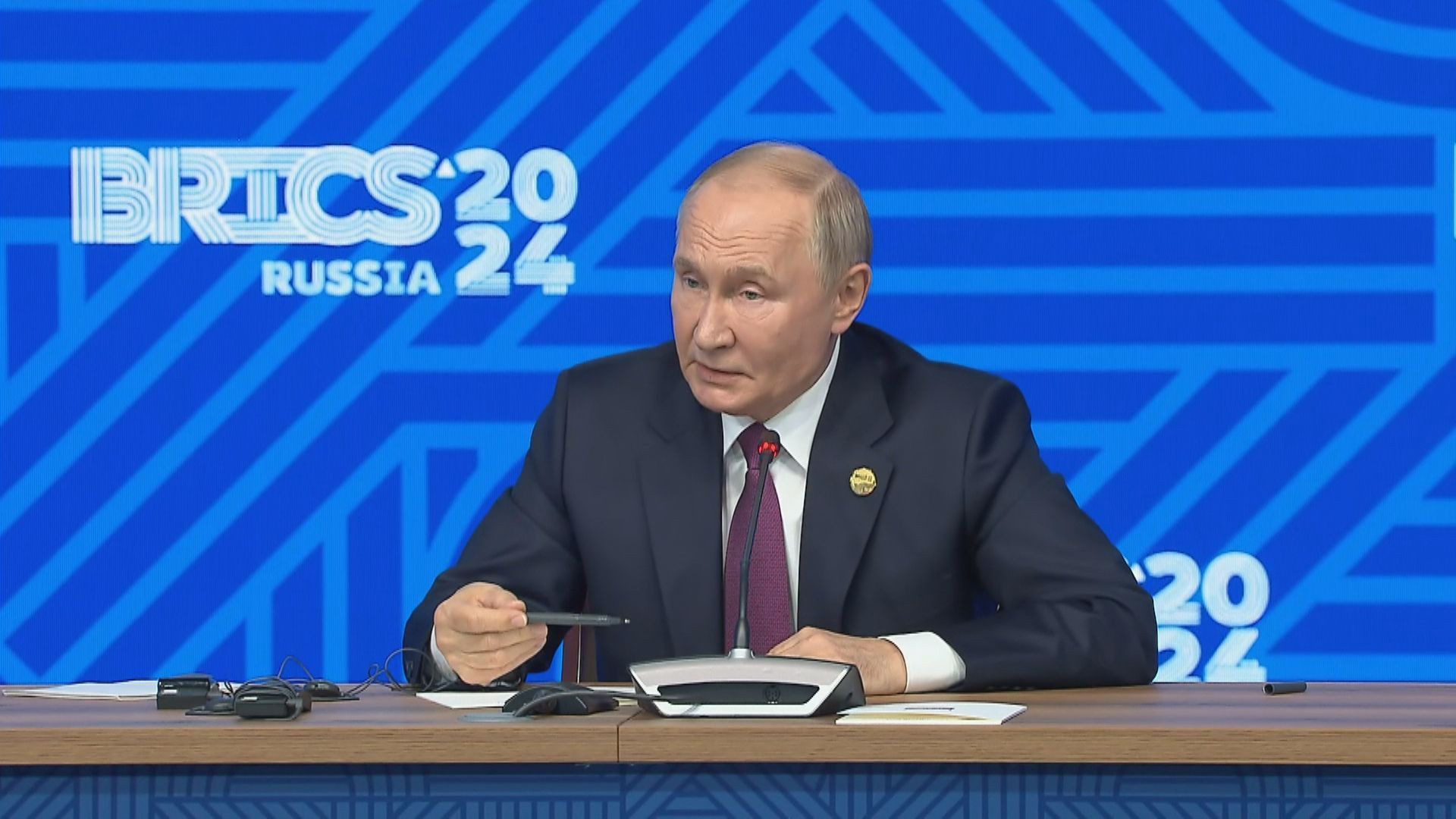 Vladimir Putin, presidente da Rússia, durante coletiva de imprensa em Kazan após fim da Cúpula dos Brics