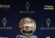 Qual a diferença entre Bola de Ouro e Fifa The Best?