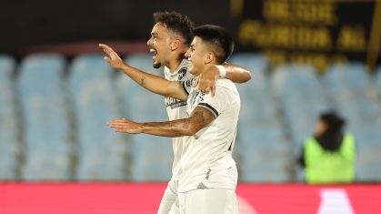 Almada fez o único gol do Botafogo na partida
