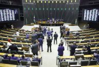 Câmara aprova projeto que cria novas regras para pagamento de emendas