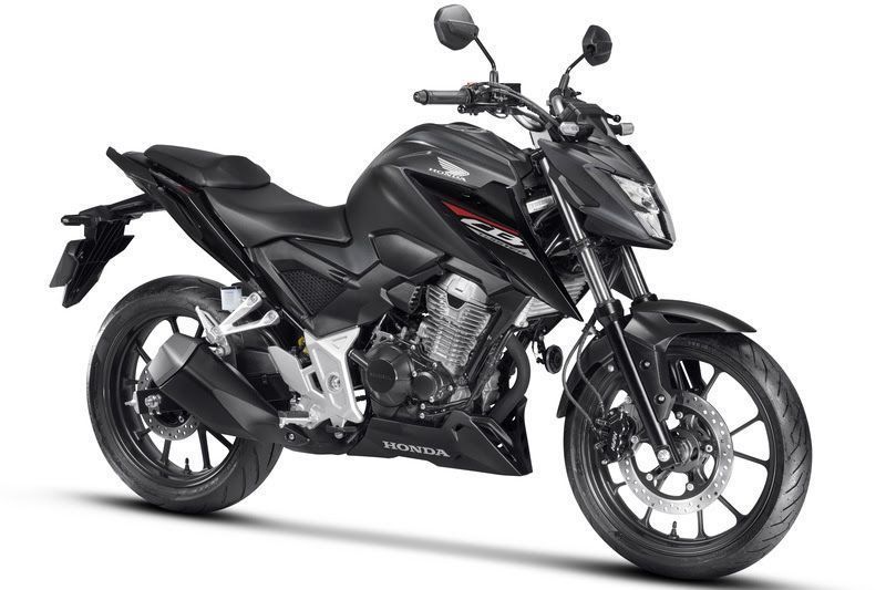 CB 300F Twister CBS 2025 • Divulgação