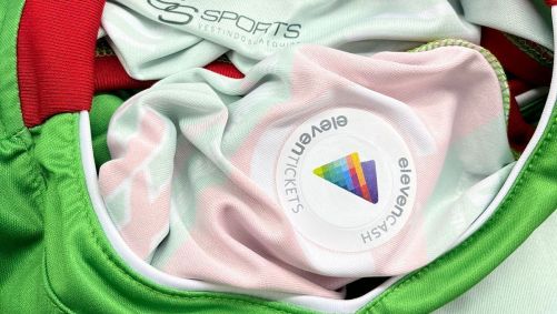 Camisa no sistema Cashless é tendência