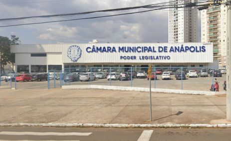 Fachada da Câmara Municipal de Anápolis, em Goiás