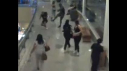 Agressão ocorreu dentro de um shopping em Contagem (MG), na região metropolitana de Belo Horizonte