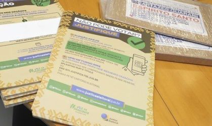 Cartazes disponibilizados pelo TSE