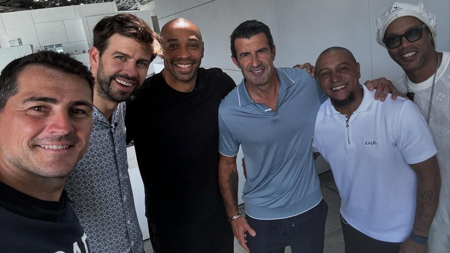 Iker Casillas, Gerard Piqué, Thierry Henry, Luís Figo, Ronaldinho Gaúcho e Roberto Carlos