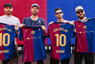 Coldplay estampa camisa do Barcelona; veja fotos