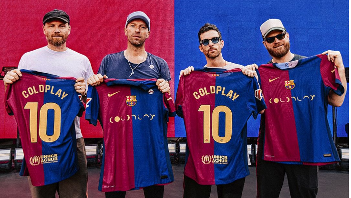 Coldplay estampa camisa do Barcelona; veja fotos | CNN Brasil