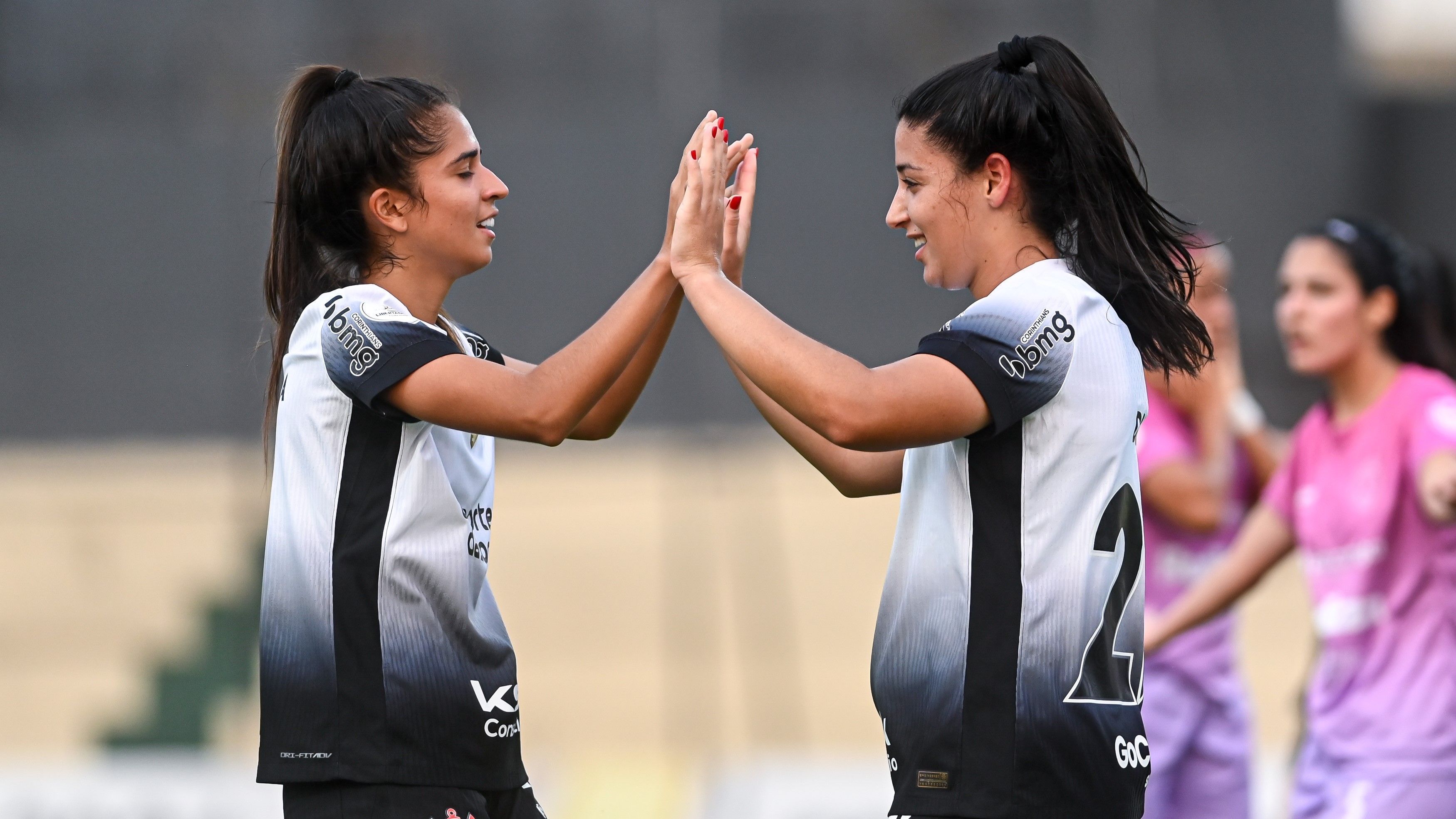 Corinthians goleou Adiffem pela Libertadores Feminina
