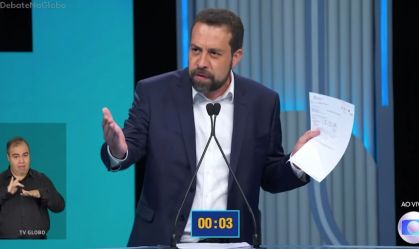 Boulos mostra exame toxicológico e rebate acusações de Marçal sobre uso de drogas