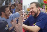 Boulos cita Marçal, e Nunes usa Tarcísio no primeiro dia na TV