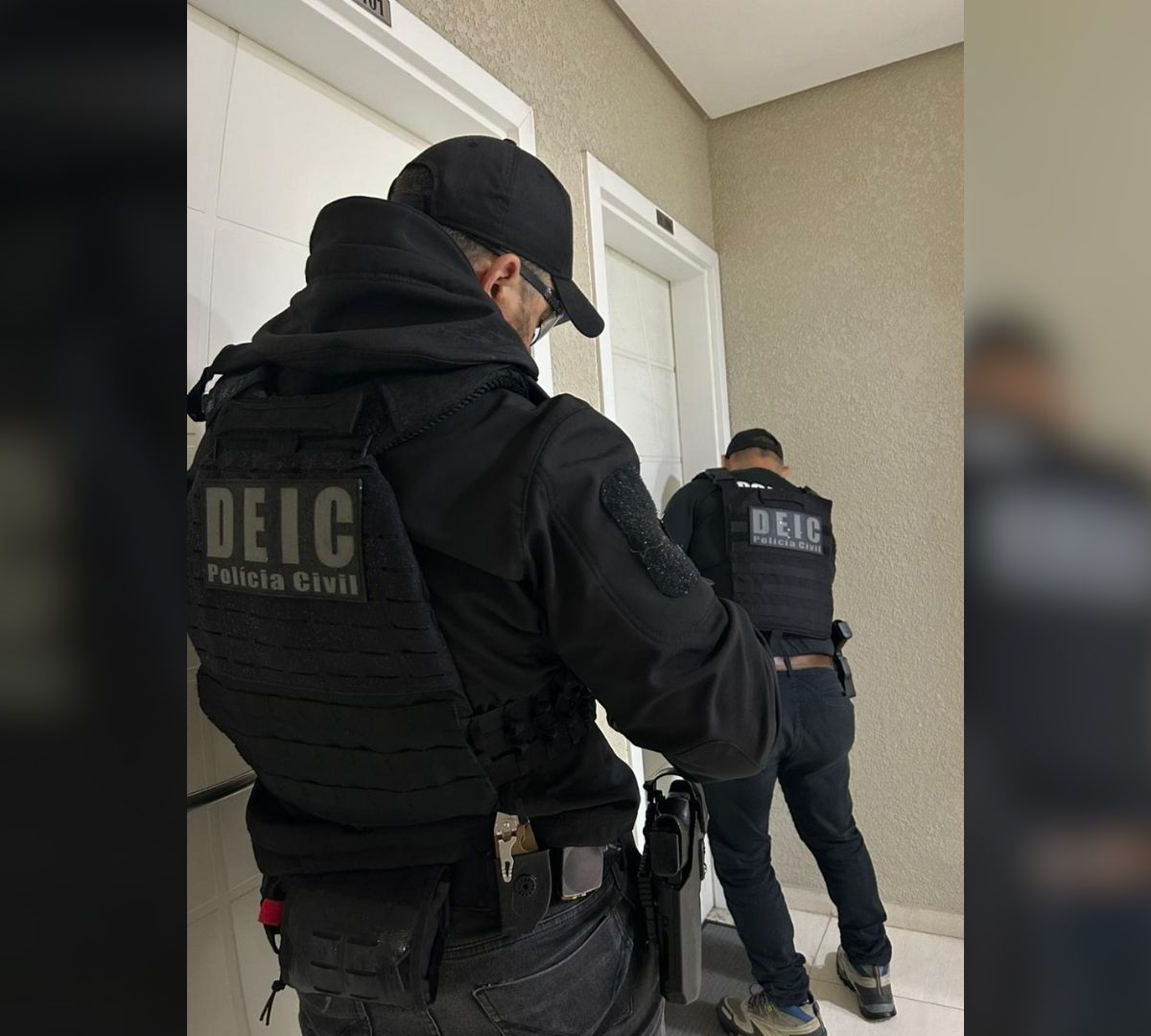 Polícia faz operação contra desvio de dinheiro de prefeitura para bitcoins  | CNN Brasil