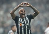 Libertadores: Deyverson dá show, Atlético-MG bate River e fica perto da final