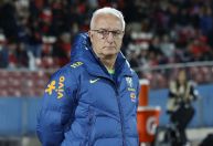 Dorival aponta motivo para demissão da Seleção Brasileira