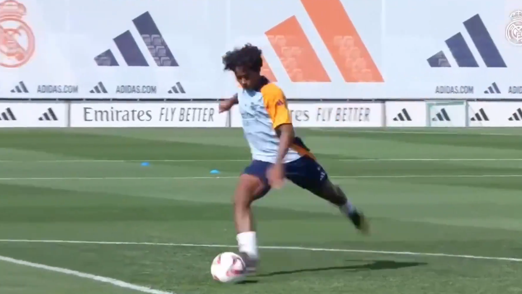 Endrick impressiona em treino de finalizações no Real Madrid