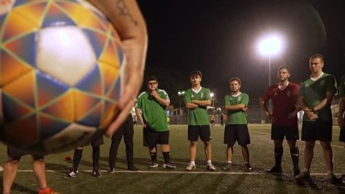 Fenix: primeiro time de futebol transgênero estreia em liga regional da Espanha httpswww.cnnbrasil.com.bresportesfutebolfutebol-internacionalfutebol-espanholfenix-primeiro-time-de-futebol-transgenero-estreia-em-liga-regional-da-espanha
