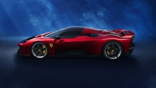 Ferrari F80: hipercarro tem motor V6 híbrido de 1200 cv