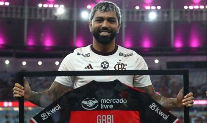 Gabigol é homenageado no Maracanã