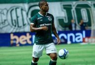 Com golaço de Juninho, Goiás vence o Amazonas pela Série B