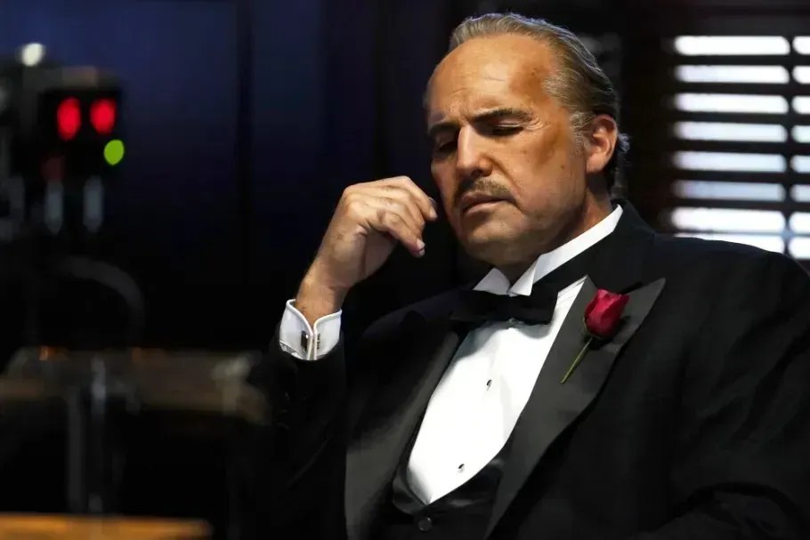 Billy Zane como Marlo Branco em "Waltzing With Brando" • Reprodução