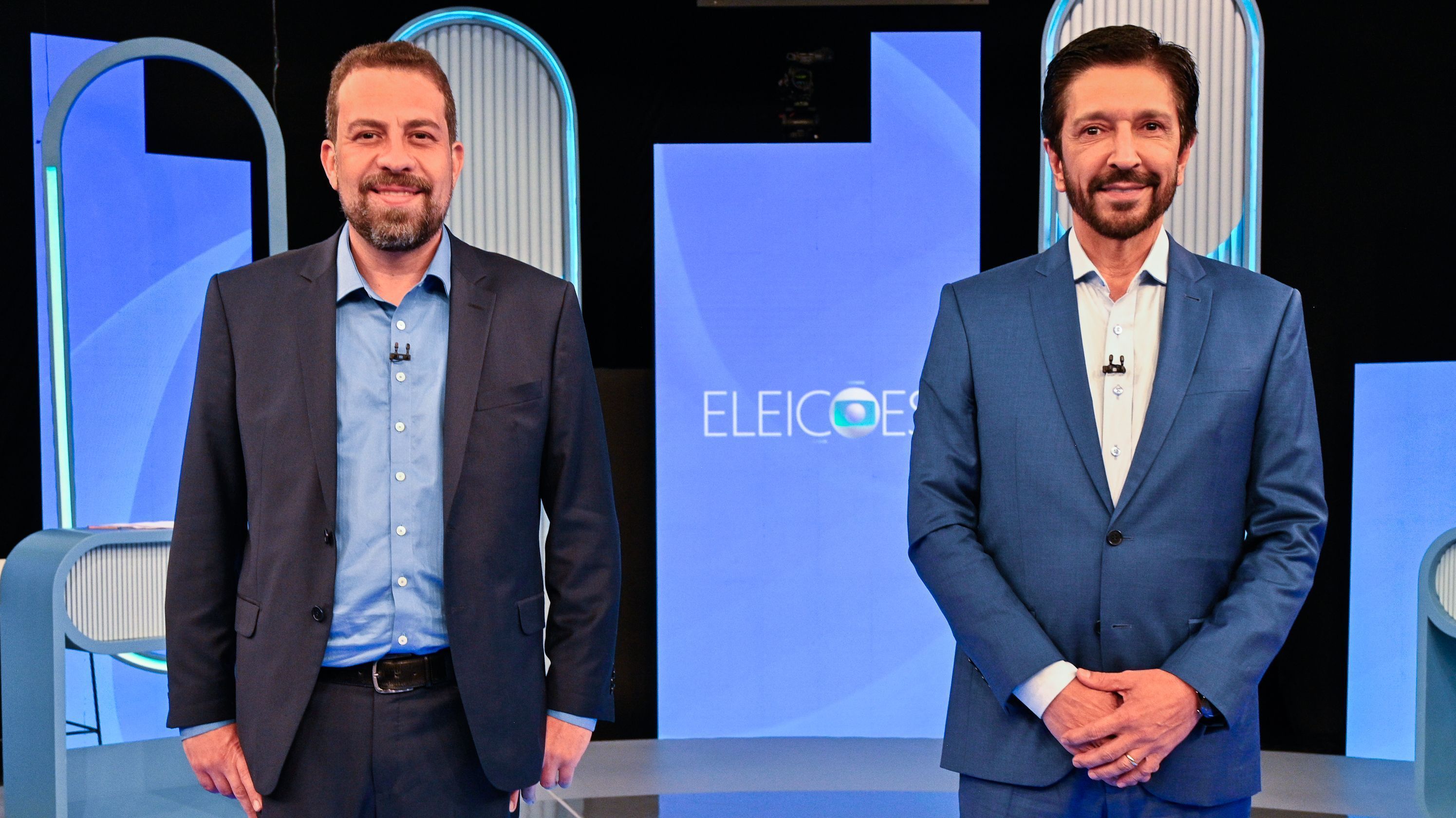 Os candidatos Guilherme Boulos (à esquerda) e Ricardo Nunes no último debate antes do segundo turno