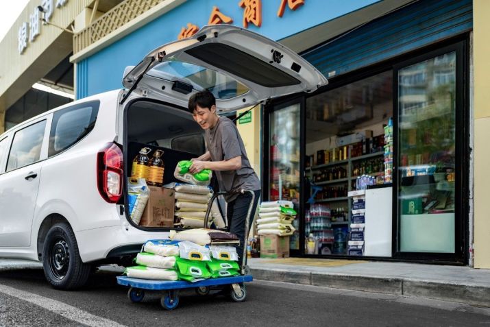 Wuling Hong Guang tem 300 km de autonomia • Divulgação