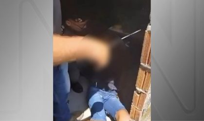 Oficial da PM foi flagrado agredindo menor durante abordagem