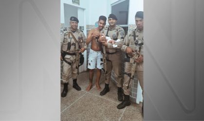 Policiais militares que fizeram o resgate do recém-nascido na Bahia