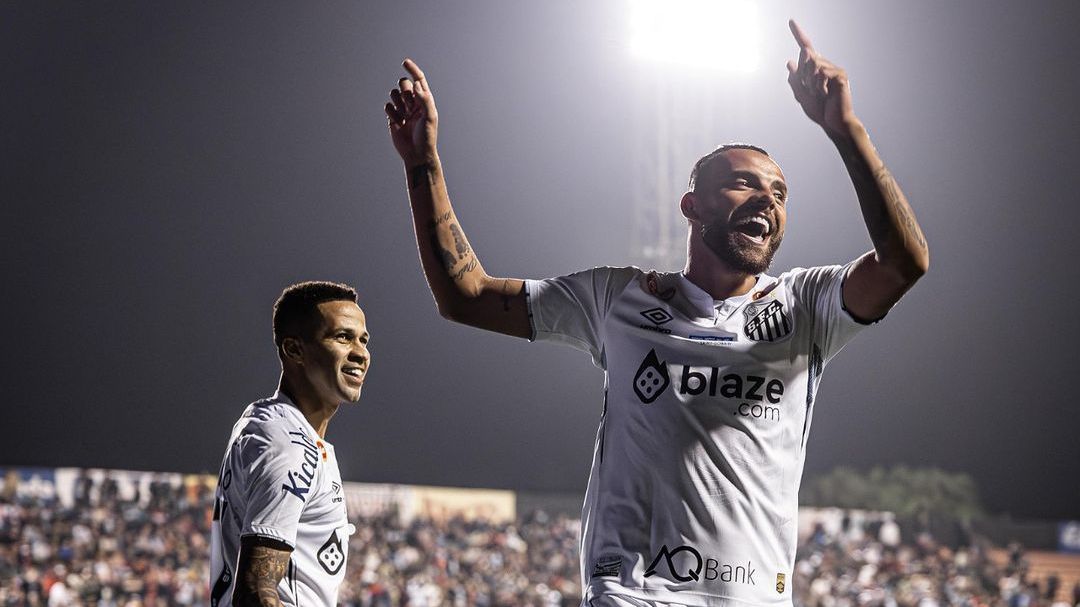 Serginho e Guilherme marcaram para o Peixe na vitória sobre o Ituano