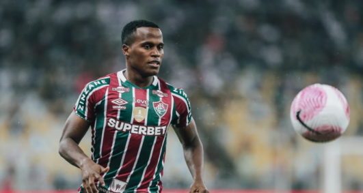 Arias, do Fluminense, é convocado para as Eliminatórias