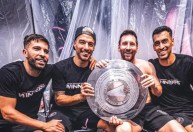 "Vamo Inter": Suárez comemora título nos EUA e irrita torcedores do Grêmio