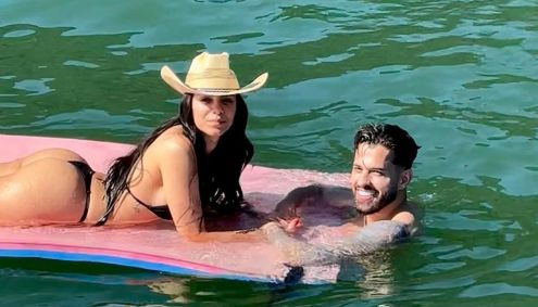 Key Alves e namorado