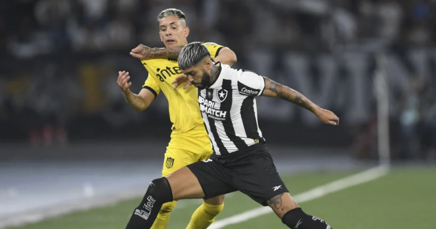 Lance da vitória do Botafogo sobre o Peñarol