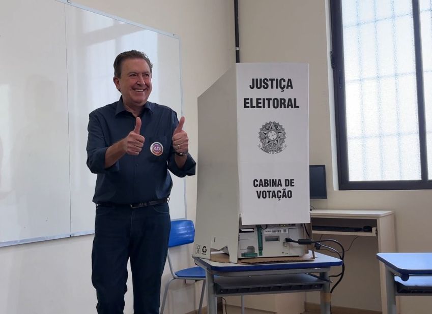 O candidato Luciano Ducci (PSB) •
