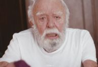 Morre o ator Emiliano Queiroz, aos 88 anos