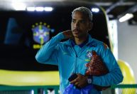 Matheus Pereira chega à Seleção Brasileira, e Gerson elogia meia do Cruzeiro