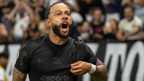 Memphis Depay é importante na vitória do Corinthians pelo Brasileirão