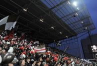 Clube europeu anuncia saída da rede social X: "Máquina de ódio"