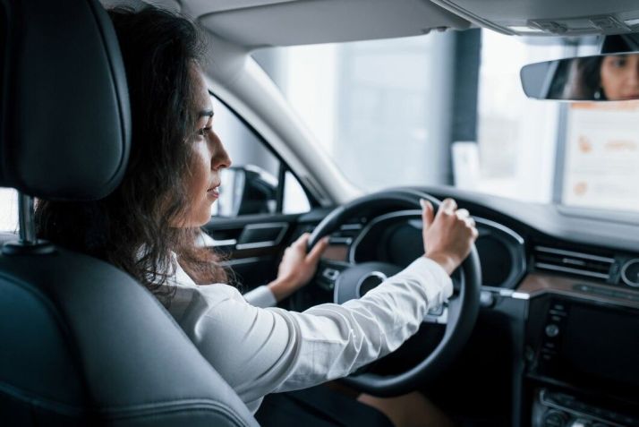 Seguradoras enxergam um risco menor para as mulheres • Freepik/Divulgação
