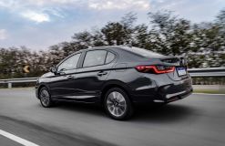 Honda City Sedan 2025: modelo ganha novo visual
