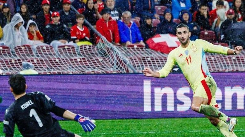 Ferran Torres é cortado pela Espanha