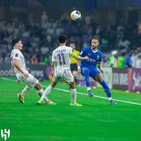 Neymar retorna na vitória, por 5 a 4, do Al-Hilal contra o Al-Ain