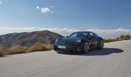Porsche reduz projeção de vendas e alerta para mais incertezas sobre tarifa