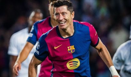 Lewandowski renova com Barcelona por mais uma temporada, diz jornal