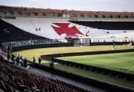 Sem Neymar em campo, Santos e Vasco estão escalados para jogo do Brasileiro