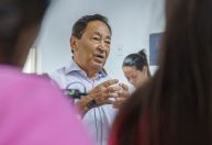 Baleado em atentado, prefeito de Taboão perde no segundo turno com cerca de 34% dos votos