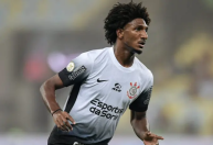 Corinthians negocia prorrogação de empréstimo de Talles Magno